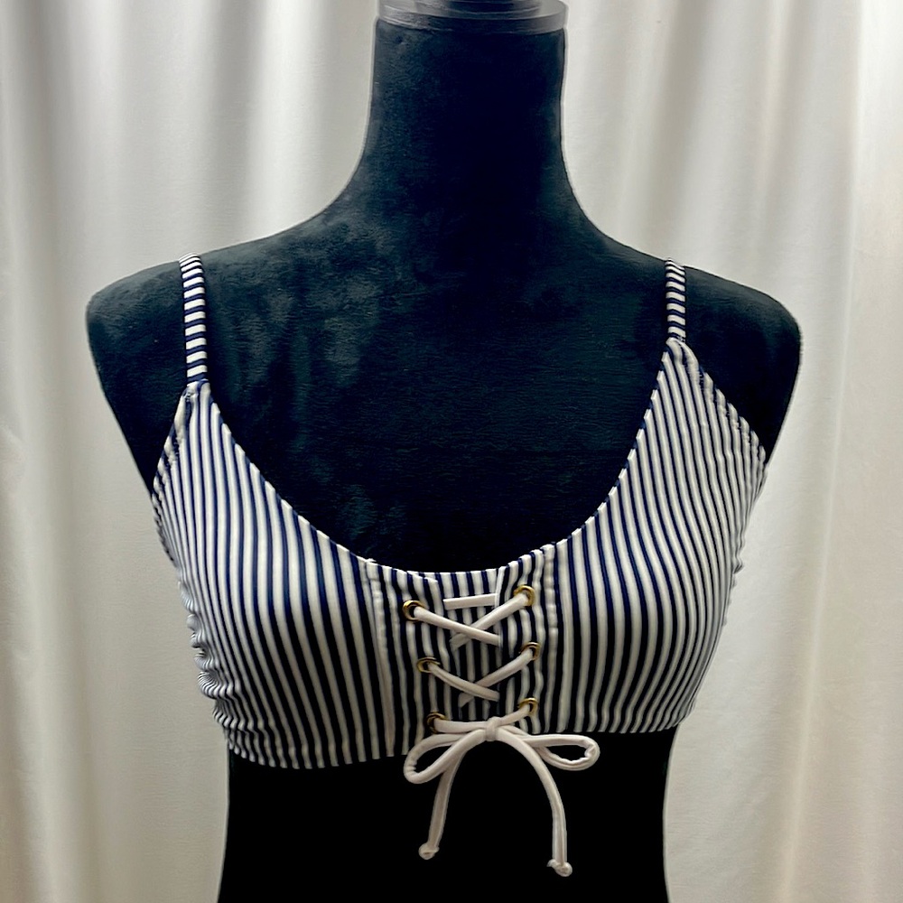 Xhilaration nautical blue and white stripes bikini top size large